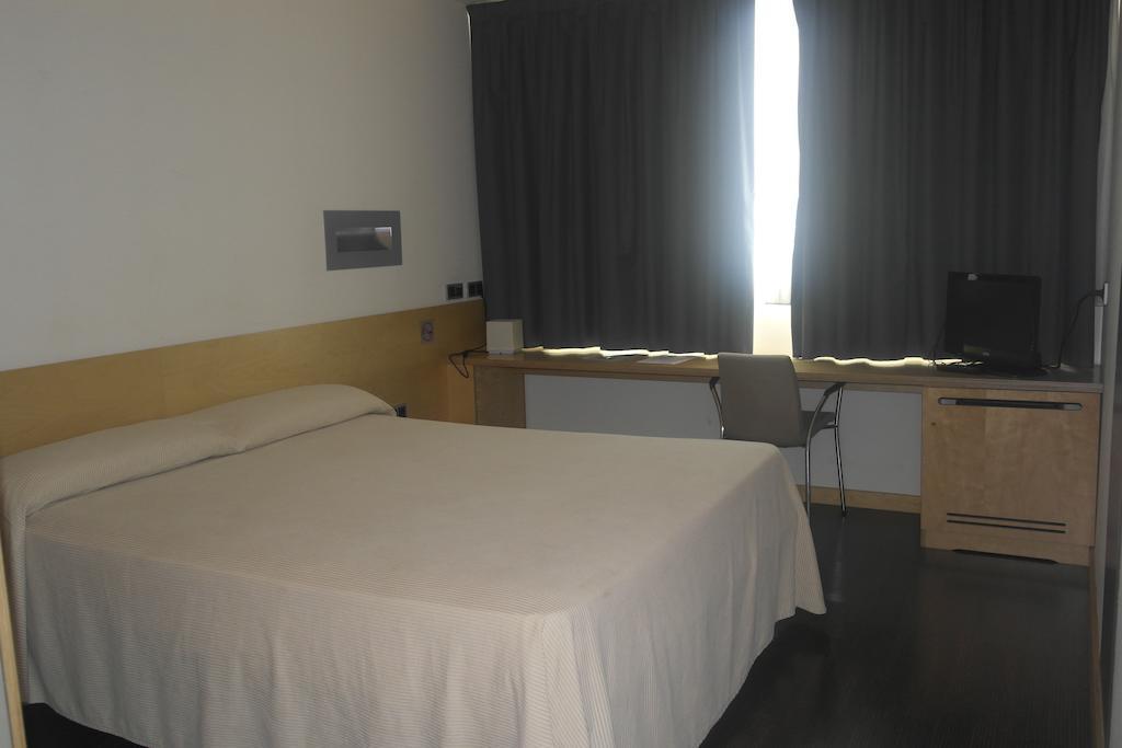 Gobeo Park Hotel Vitoria-Gasteiz Buitenkant foto